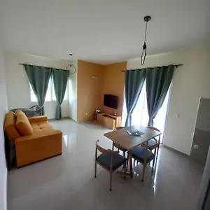  Apartamento Nifa House